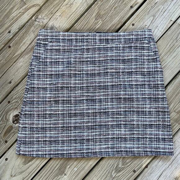 LOFT Classic Tweed Mini Skirt Blue, Pink, Black And White Size 12. NEW - Picture 1 of 9